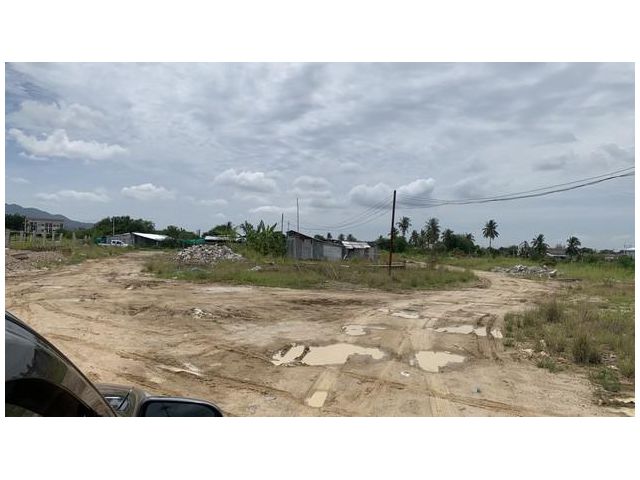 ขายที่ดิน ทำเลดี เหมาะทำที่พักอาศัย