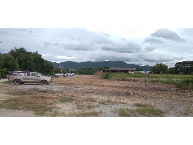 ที่ดินเหมืองใกล้ถนนข้าวหลาม 3-1-4ไร่ เหมา18ล้าน ต.เหมือง อ.เมือง จ.ชลบุรี