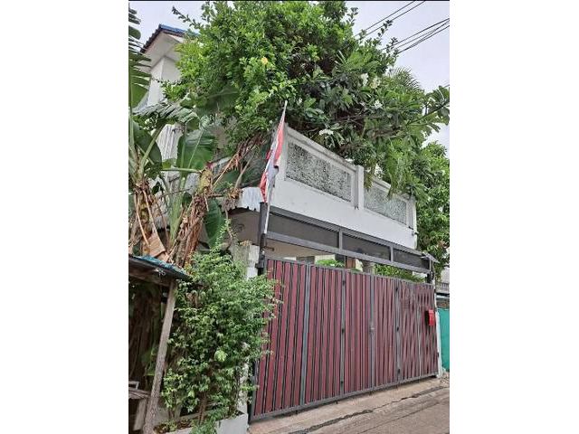 ขายบ้าน 3 ชั้น ถนนลาดพร้าว ซอยนาคนิวาส 15