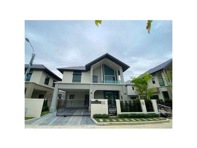 ขายบ้านเดี่ยว บางกอก บูเลอวาร์ด ศรีนครินทร์-บางนา