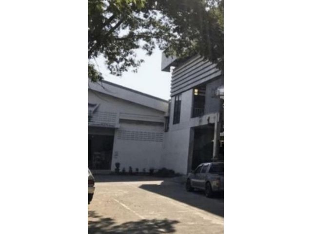 ขายโรงงาน,โกดัง เก็บสินค้า พร้อมกับ อาคารสำนักงาน พิกัด: สมุทรปราการ