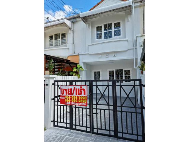 ขายบ้านทาวน์เฮาส์ 2 ชั้น  หมู่บ้านนันทนาการ์เด้น