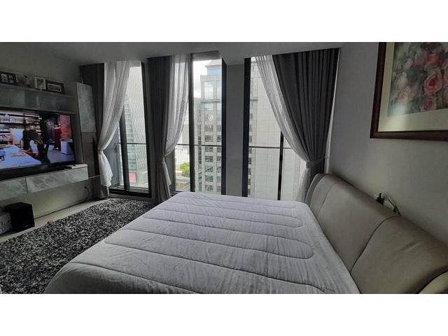 A01289 Noble Ploenchit โนเบิล เพลินจิต