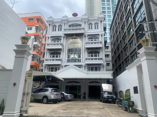 ให้เช่าอาคาร 6 ชั้น 3000 ตรม ย่านเจริญนคร