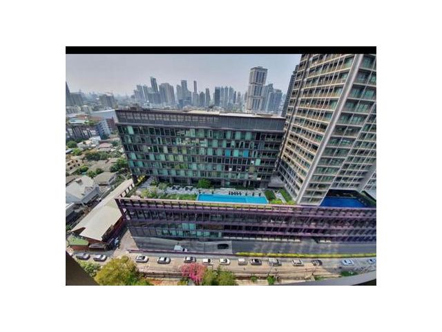 For Sale The ESSE Sukhumvit 36 1 Bed