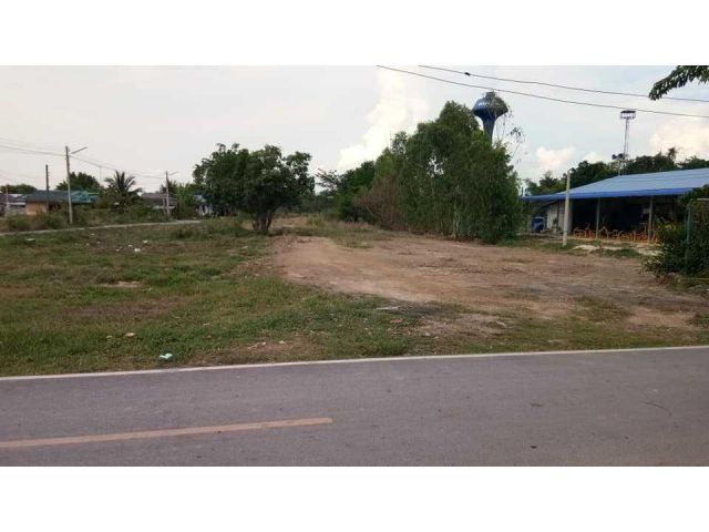 ขายที่ดินบ้านนา 2.5 ไร่ ถมแล้ว ติดถนนลาดยาง ใกล้ถนนสุวรรณศร 33 - 850 เมตร จ.นครนายก