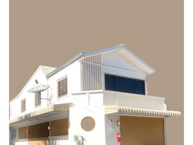 Townhouse Muji Style