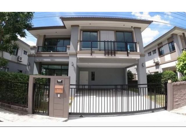 ให้เช่าและขาย บ้านเดี่ยว   ภัสสร เพรสทีจ บางนา
