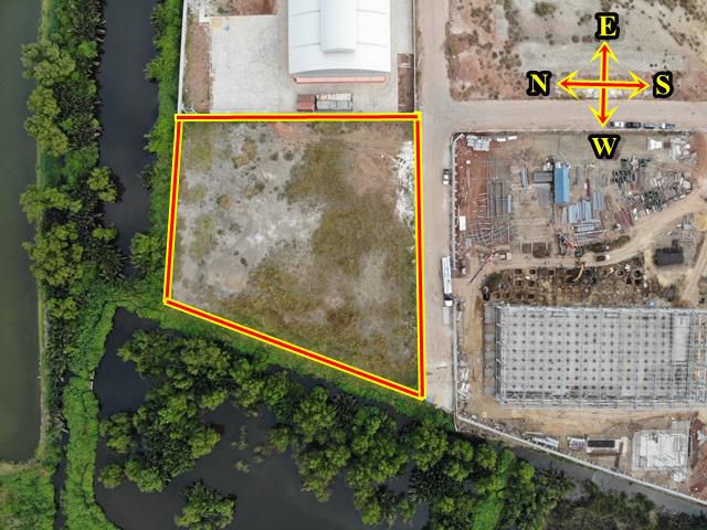 S402 ขายที่ดินสร้างโรงงาน  ขนาด 4 ไร่ ถมแล้วพร้อมใช้งาน โคกขาม สมุทรสาคร  5.5 ล้านบาท/ไร่