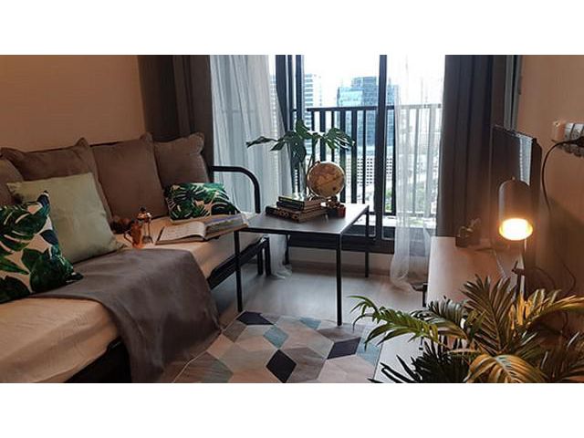 Available October1!!!! 1bedroom at Life Ladprao