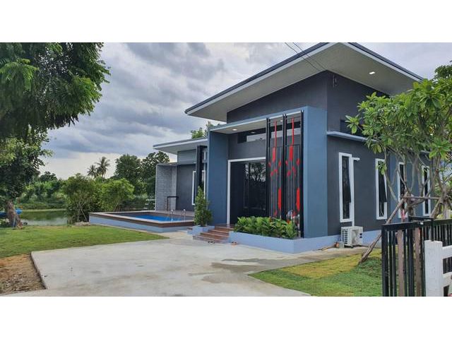 ขายบ้านพักตากอากาศ นครปฐม อ