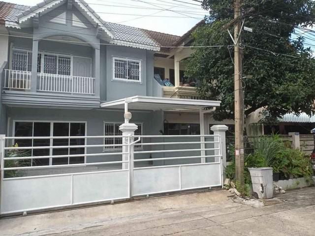 ให้เช่าทาวน์เฮาส์ ลาดพร้าว80 แยก22  3นอน 2น้ำ