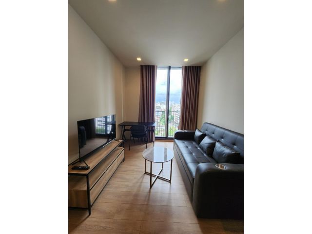 Noble Around Sukhumvit 33 for rent 1 bedroom 1 bathroom 43sqqm.  rental 25,000 baaht/month