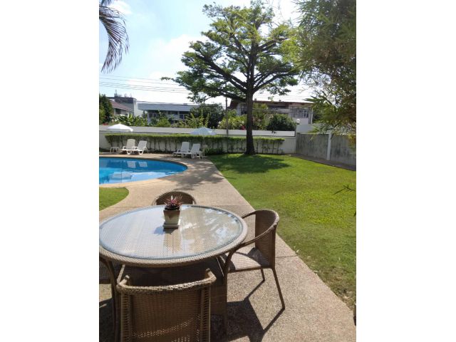 ให้เช่าคอนโดห้องหรู ใหญ่ 2 นอน ใกล้แอร์พอร์ตลิงค์ Condo Ressidency ปรีดีพนมยงค์ 100-120 sqm.