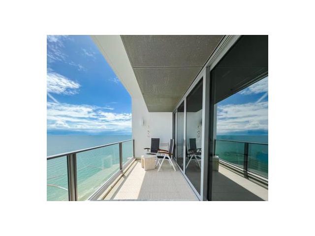 For Sale Northpoint 2 Bed