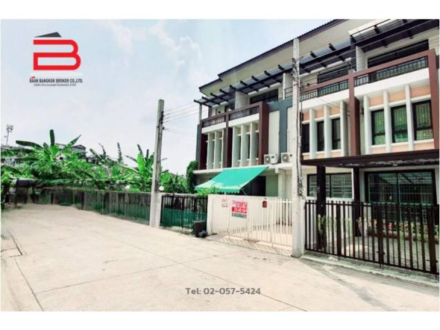 ทาวน์โฮม ธนากร วิลล่า ซอยสิรินธร 4 เนื้อที่ 17 ตร.ว ถนนสิรินธร อำเภอบางกรวย จังหวัดนนทบุรี