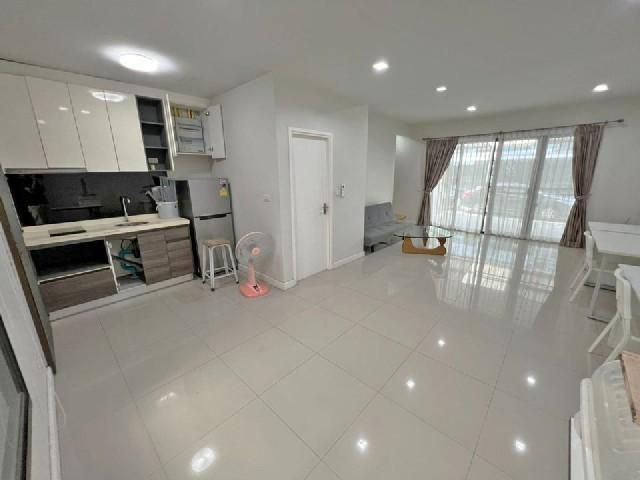 ให้เช่าโฮมออฟฟิศ 3ชั้น โครงการเพล็กซ์ บางนา
