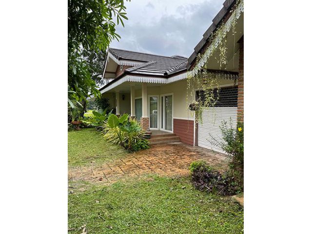 ขายบ้านพร้อมที่ดิน หมู่บ้าน เชียงรายคันทรีโฮมแอนด์รีสอร์ท (Chiang Rai Country Home and Resort) สนใจโทร 089 154 9899