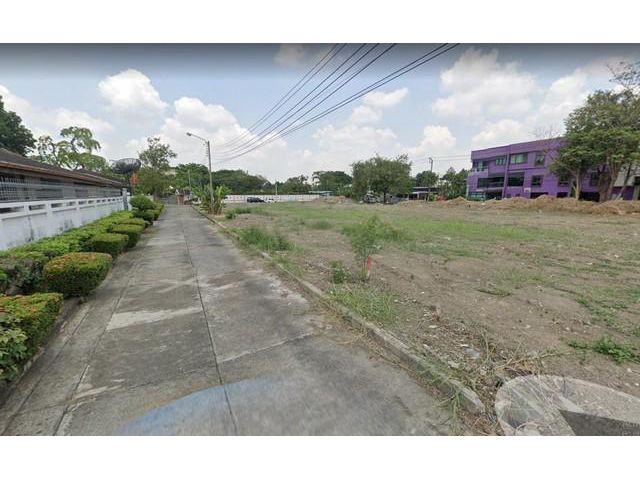 Land For Sale ที่ดิน 80ตารางวา ทำเลถนนลาดพร้าว101 มีหลายแปลง