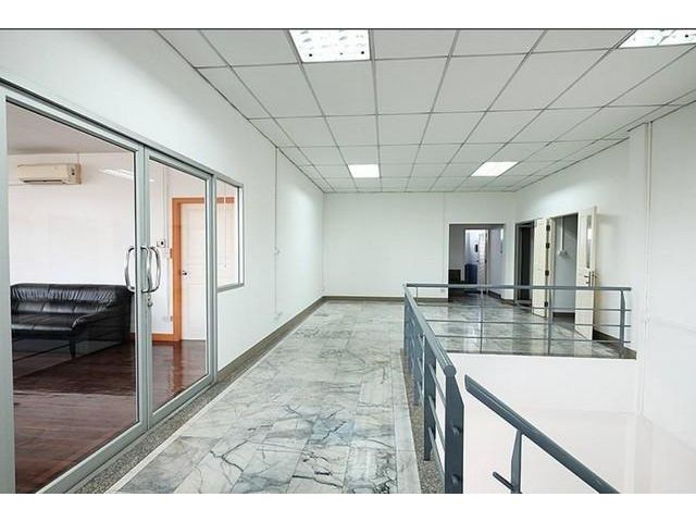 POR1714ให้เช่า อาคาร ซอยรามอินทรา 23