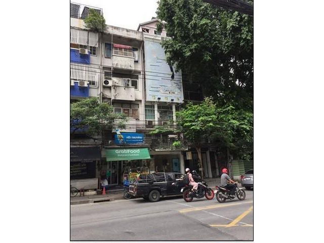 HR1490 ให้เช่า-ขาย อาคารพาณิชย์ ย่านทองหล่อ สุขุมวิท 63  4 ห้องนอน 3 ห้องน้ำ