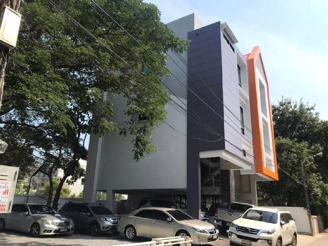 ให้เช่าอาคารสำนักงาน 4ชั้น ใกล้เซ็นทรัลวงศ์สว่าง