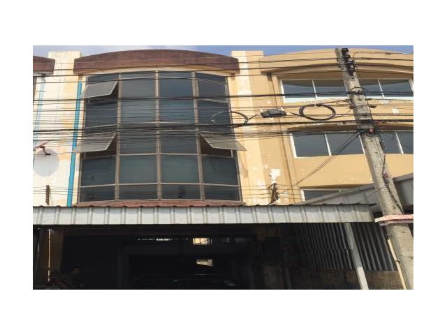 For Rent อาคารพาณิชย์ ติดถนนสีขาว ถนนสี่เลน ใกล้เทศบาลเมืองท่าโขลง ใกล้ตลาดไท