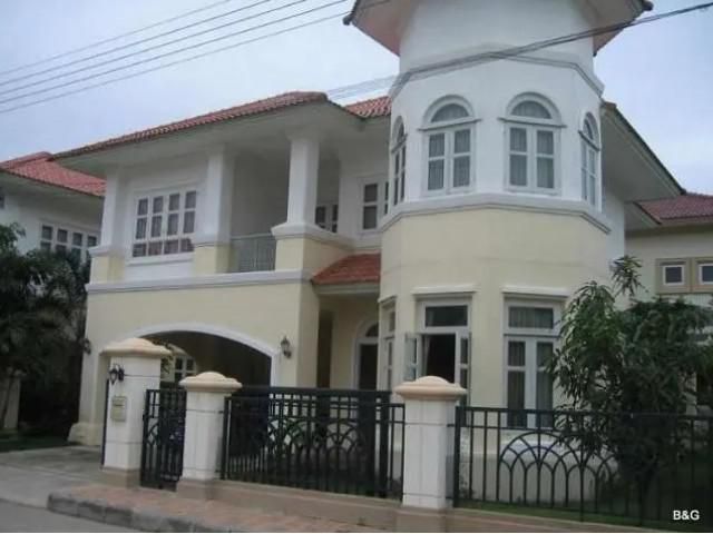 ให้เช่าบ้านเดี่ยว 2 ชั้น หมู่บ้านภัสสร 4 ติดถนนใหญ