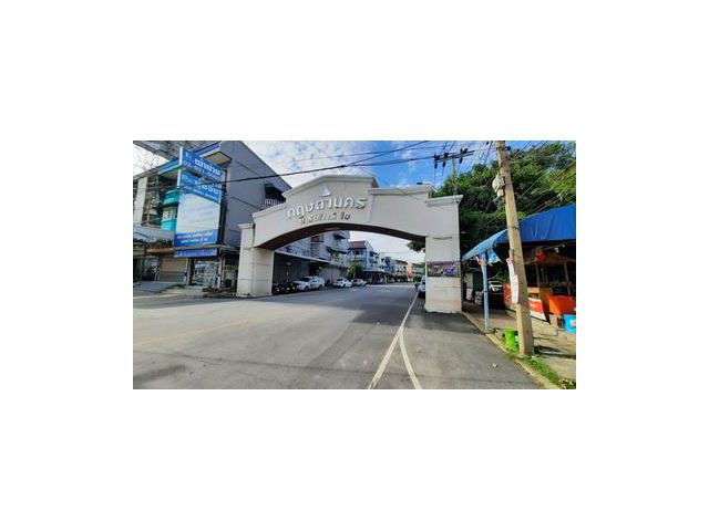 ทาวน์เฮ้าส์ กฤษดานคร 10  บางบัวทอง นนทบุรี