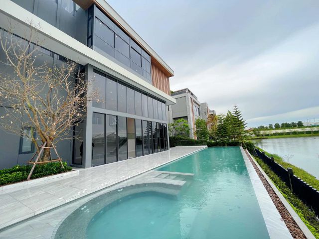 Lake Legend   เลค เลเจนด์  บางนา