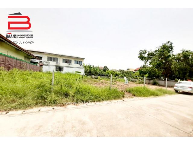 ที่ดินถมแล้ว ซอยนางสร้อยฟ้า 4 เนื้อที่ 120 ตรว. ถนนพระพันวษา อ.เมือง จ.สุพรรณบุรี