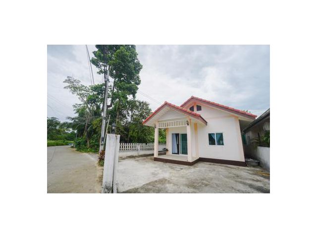 Single storey hose for sale 1 bedroom 1 bathroom
