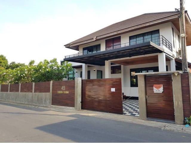 HS0546 ขายบ้านเดี่ยว 2 ชั้นย่านดอนเมือง  ซอยสรณคมน์17 ถนนสรงประภา 3 ห้องนอน 3 ห้องน้ำ