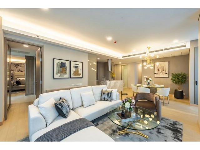 Selling Penhouse River View Siamese Exclusive Queens 3BEDROOM