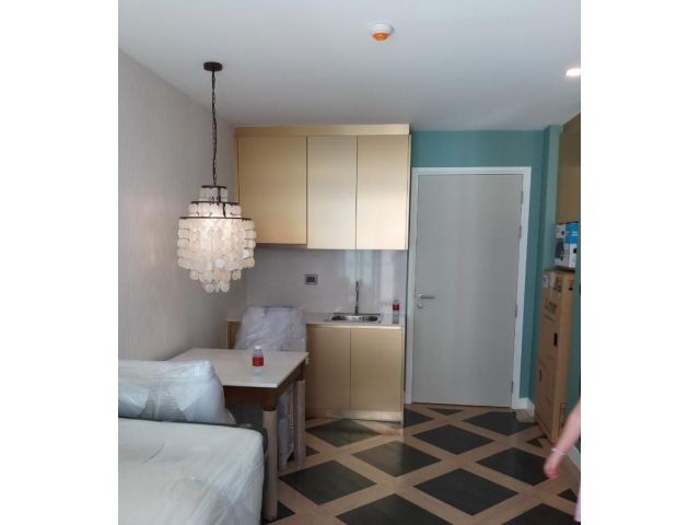 Condo for sale or rent at The Espana Condo Resort Pattaya