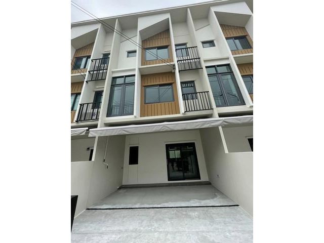 ให้เช่าโฮมออฟฟิศย่านสุขาภิบาล2 PLEX อ่อนนุช-วงแหวน
