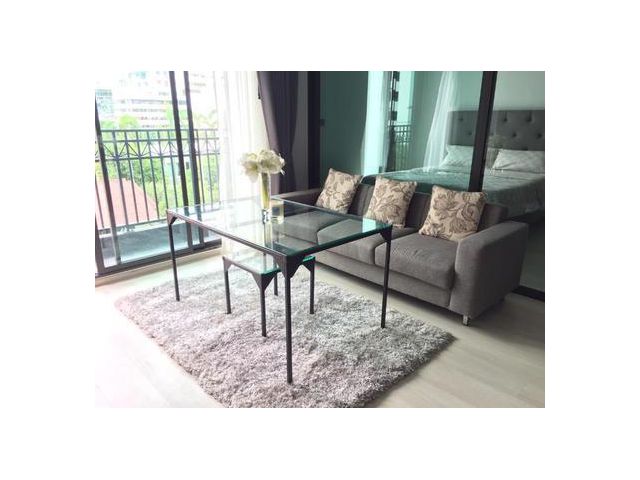 Venio Sukhumvit 10 1 Bed