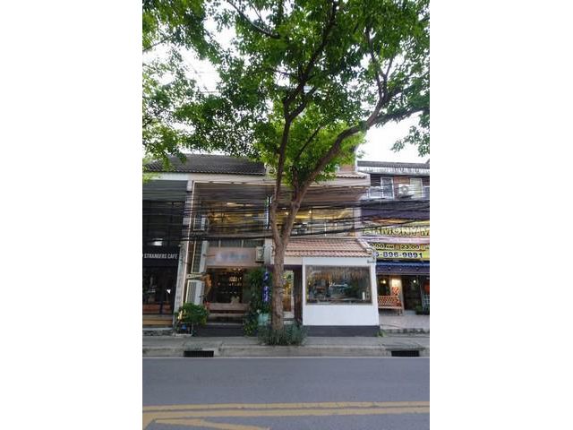 ให้เช่าอาคาร 3 ชั้น สุขุมวิท 26 ใกล้ BTS พร้อมพงษ์