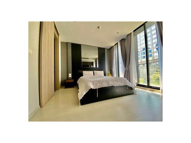 Noble Ploenchit 1 Bed
