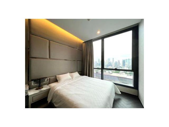 The ESSE Sukhumvit 36 1 Bed