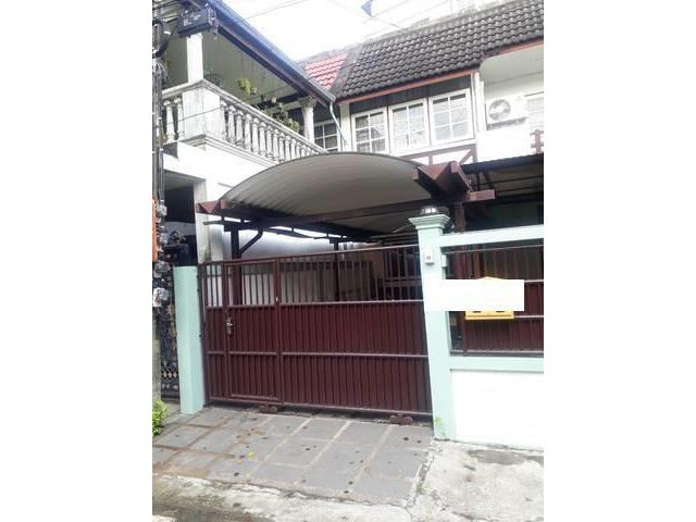 ให้เช่าทาวน์เฮ้าส์ ลาดพร้าว 93 หมู่บ้านประชากรไทย