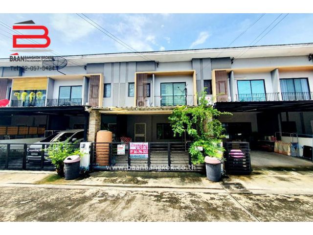 ทาวน์เฮาส์ หมู่บ้าน เดอะคอนเนค 12 รามอินทรา 65 เนื้อที่ 21.40 ตรว. ถนนรามอินทรา เขตบางเขน