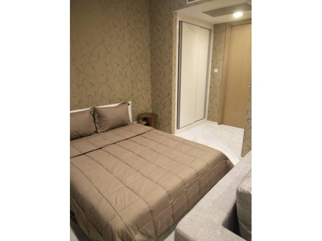 For rent Hdye Sukhumvit11 fully furnished 1 bed near bts Nana (S03-1017)
