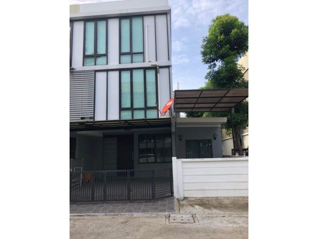 ให้เช่า ขายอารียาทูบี ลาดปลาเค้า 3 ชั้น หลังมุม พื้นที่ 30 ตรว