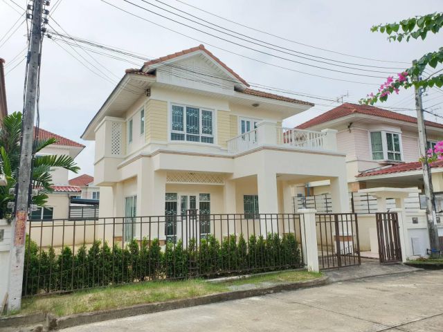 ขาย​ / เช่า​ บ้านเดี่ยว 2 ชั้นทาสีใหม่ทั้งหลัง #หมู่บ้านมณีรินทร์พาร์ค​ ห้องนอนใหญ่มีระเบียง โครงการติดถนนใหญ่
