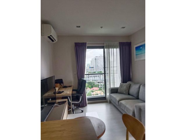 ให้เช่า ริทึ่ม สุขุมวิท 36-38 ใกล้บีทีเอส ทองหล่อ  1 ห้องนอน 1 ห้องน้ำ 48.95 ตรม. ค่าเช่า 30,000 บาท/เดือน
