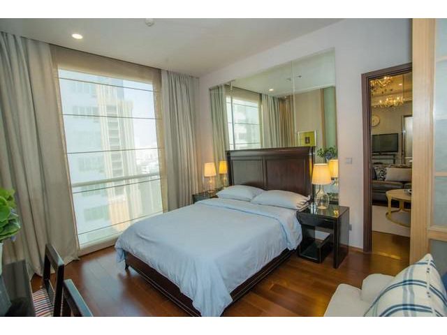 CRB656 ให้เช่า 1 bedroom Quattro ทองหล่อ
