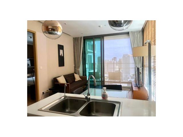 Aequa Sukhumvit 49 1 Bed