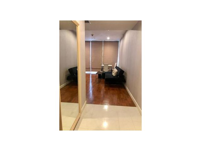 Siri Residence Sukhumvit 1 Bed