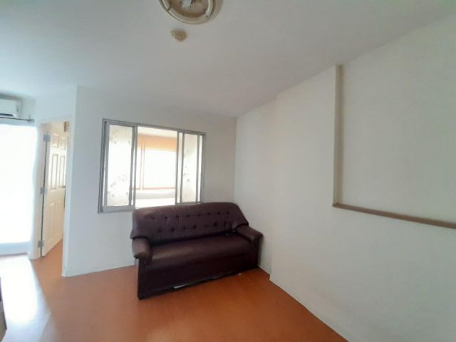 *ให้เช่าห้อง*ลุมพินีคอนโดทาวน์บดินทรเดชา-รามคำแหง